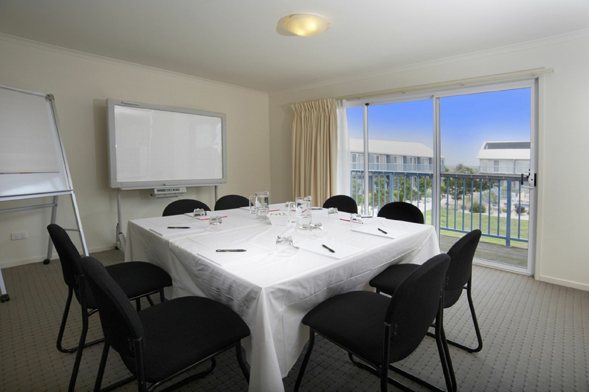 Quest Williamstown North Aparthotel Bagian luar foto