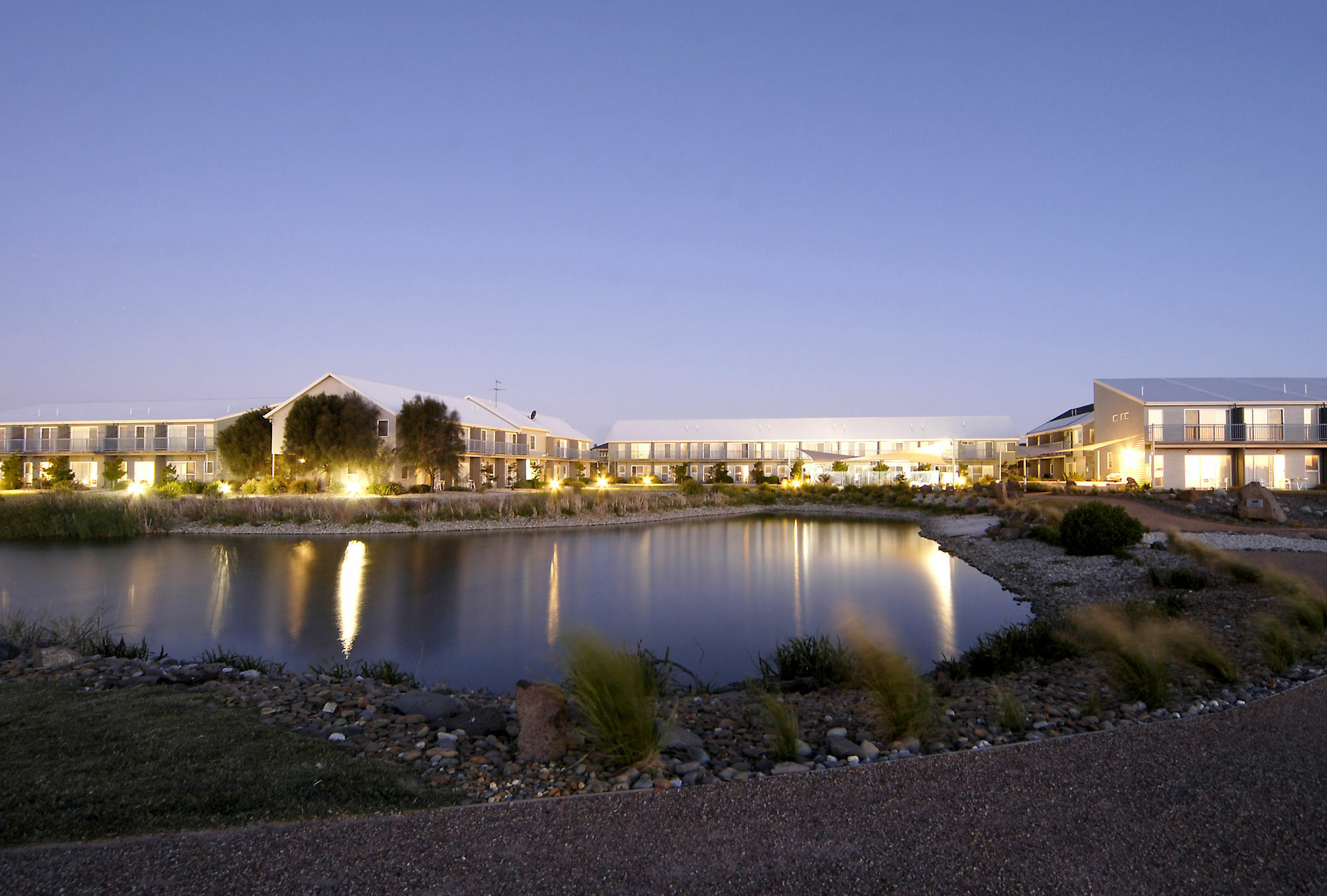 Quest Williamstown North Aparthotel Bagian luar foto