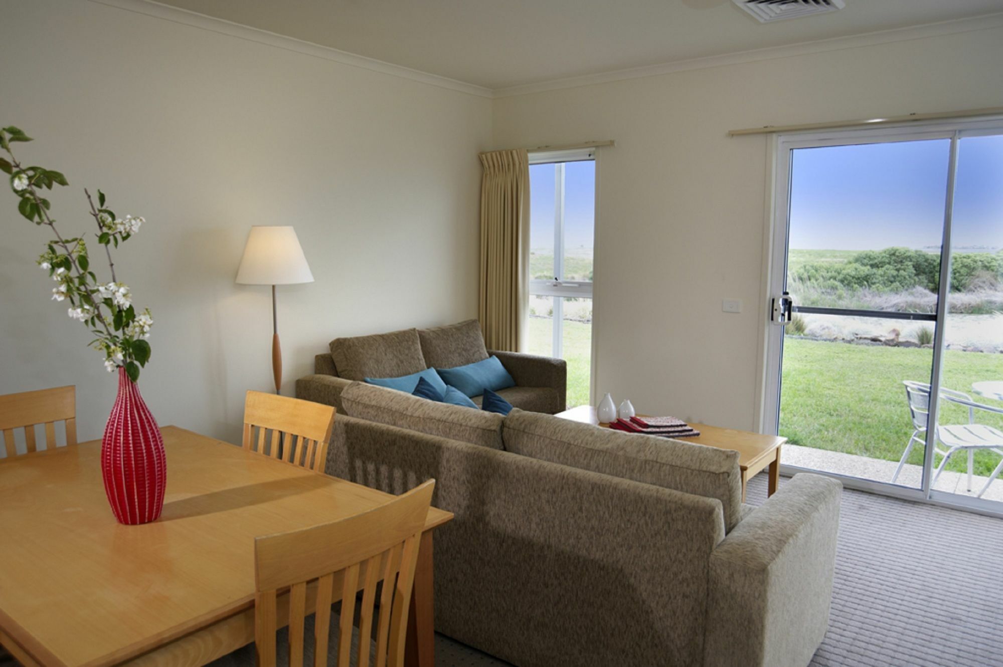 Quest Williamstown North Aparthotel Bagian luar foto